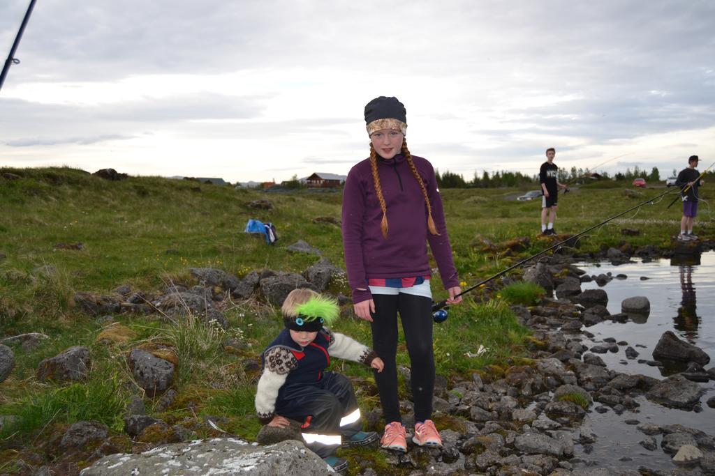 Thingvellir Lake Cottage Veithilundur Bagian luar foto